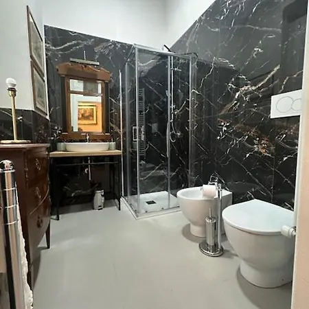 Gasthuis Residenza D'epoca Palazzo Raffaele Maggiore 3*