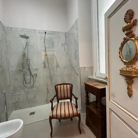 Residenza D'epoca Palazzo Raffaele Maggiore Gasthuis Lamezia Terme