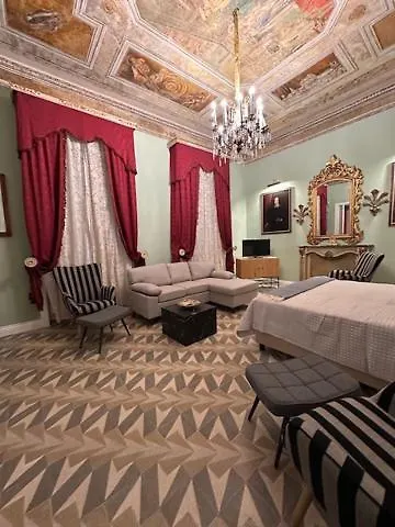 Residenza D'epoca Palazzo Raffaele Maggiore Vendégház